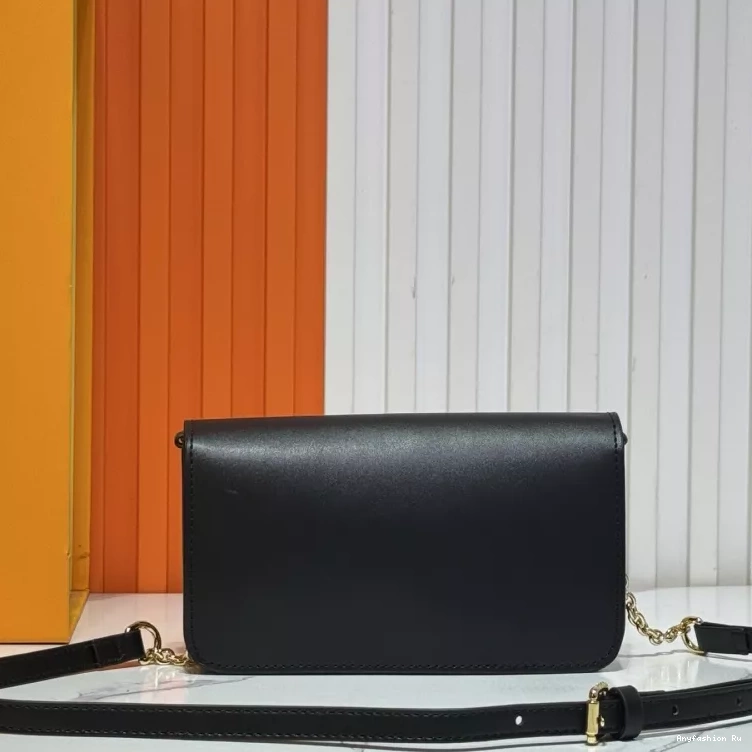 Comfortable Vuitton For Women Bags 9847 Louis Messenger 0319